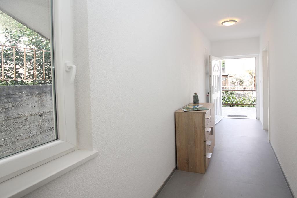 Stanicicke Apartments Baska Voda Ngoại thất bức ảnh